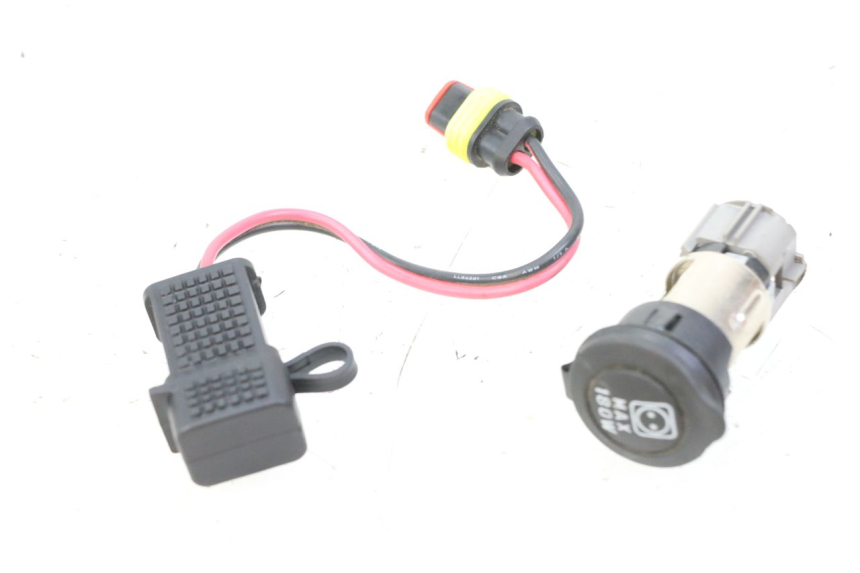 photo de CIGAR LIGHTER SOCKET PIAGGIO MP3 500 (2014 - 2016)