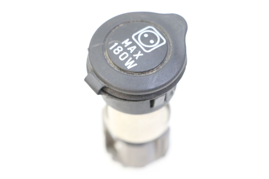 photo de CIGAR LIGHTER SOCKET PIAGGIO MP3 500 (2014 - 2016)