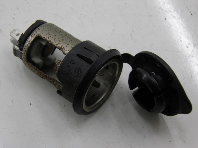 photo de CIGAR LIGHTER SOCKET PIAGGIO X9 EVOLUTION 125 (2003 - 2007)