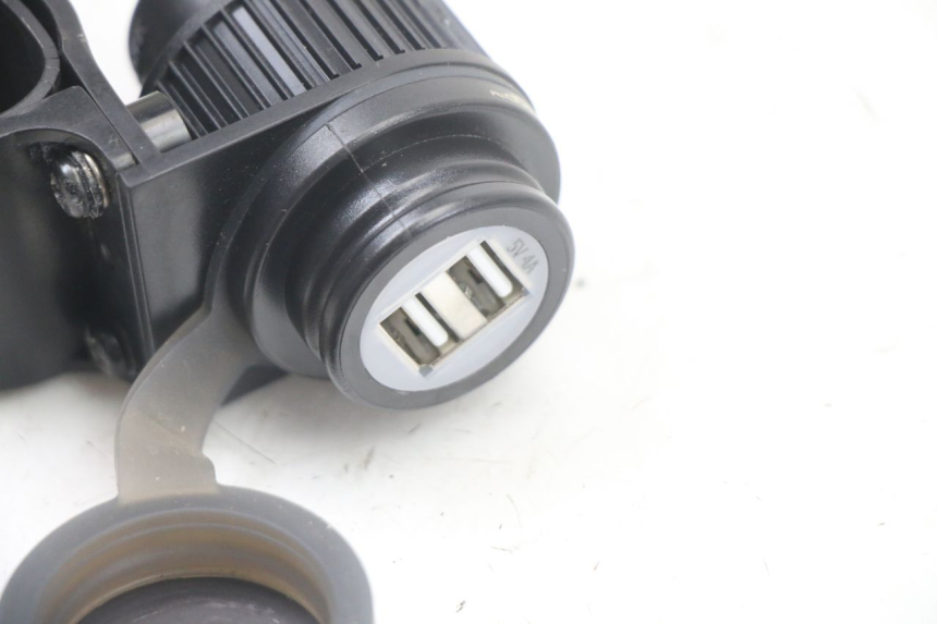 photo de CIGAR LIGHTER SOCKET ROYAL ENFIELD HYMALAYAN 410 (2016 - 2023)