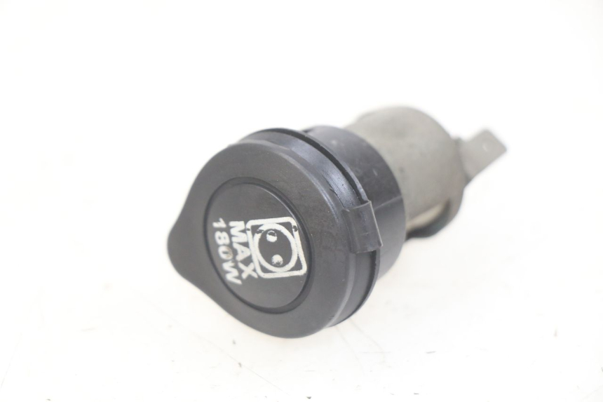 photo de CIGARETTE LIGHTER SOCKET APRILIA SCARABEO LIGHT 125 (2007 - 2011)