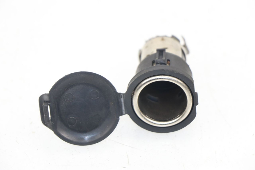 photo de CIGAR LIGHTER SOCKET SUZUKI UH BURGMAN 125 (2002 - 2006)