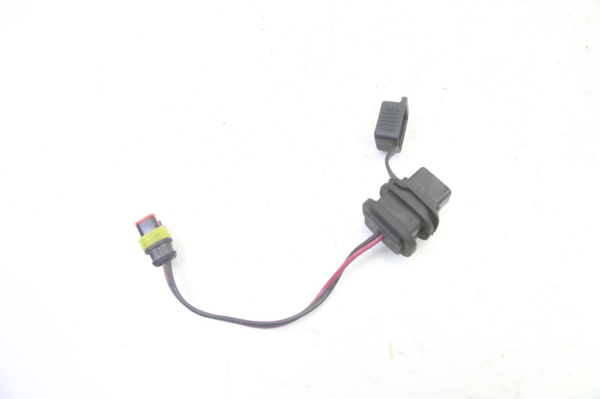 photo de CIGARETTE LIGHTER SOCKET APRILIA SXR 50 (2021 - 2023)