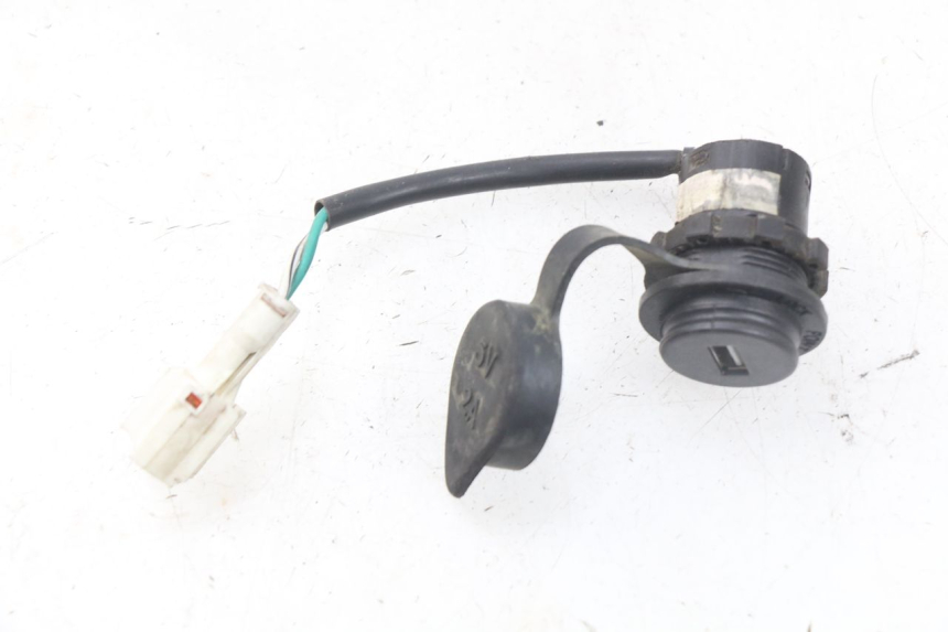 photo de CIGARETTE LIGHTER SOCKET SYM ORBIT III 3 4T 50 (2018 - 2021)