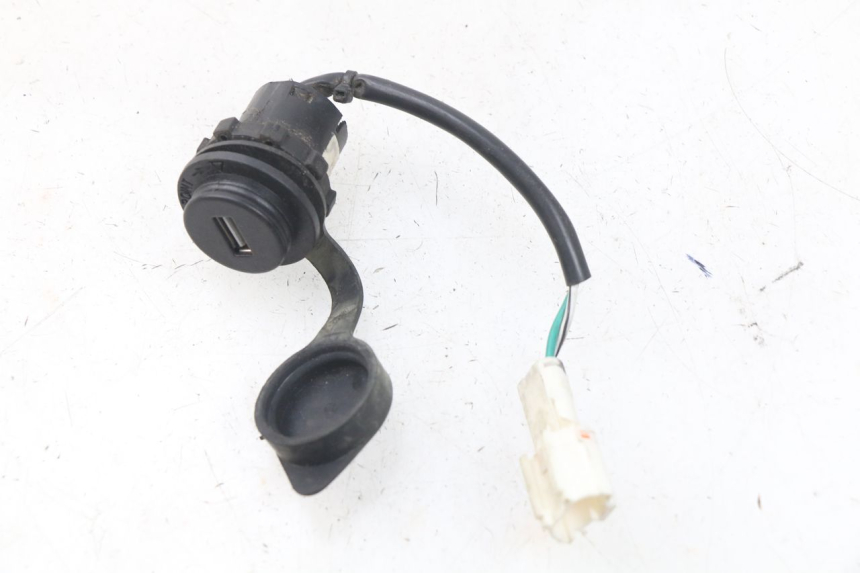 photo de CIGARETTE LIGHTER SOCKET SYM ORBIT III 3 4T 50 (2018 - 2021)