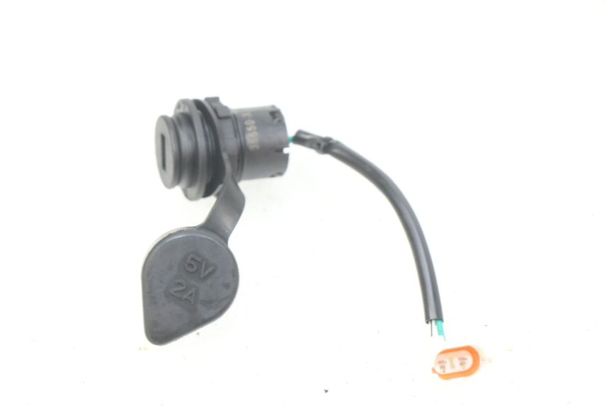 photo de CIGARETTE LIGHTER SOCKET SYM ORBIT III 3 4T 50 (2018 - 2021)