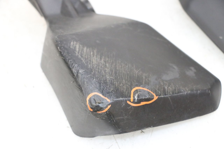 photo de HANDGUARDS SUZUKI DL V STROM 1000 (2002 - 2007) - Fixing points details