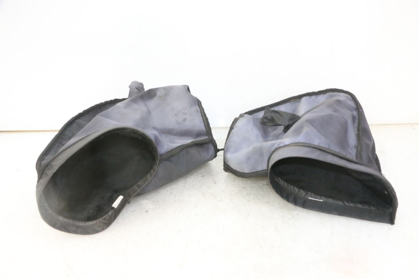 photo de HANDGUARDS PEUGEOT ELYSEO 125 (1999 - 2004)