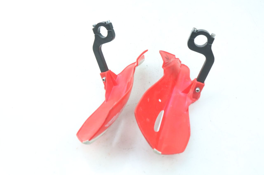 photo de HANDGUARDS HONDA CR 125 (1989 - 1991)