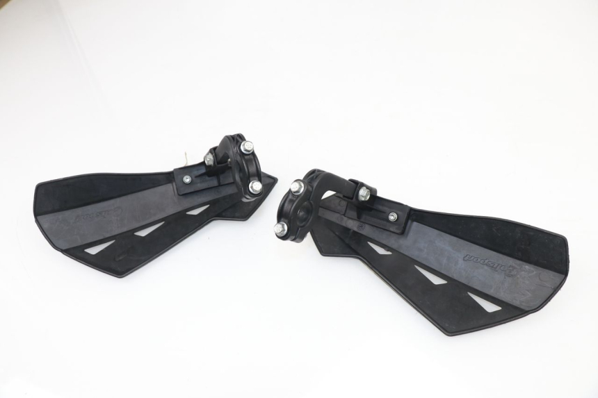 photo de HANDGUARDS HONDA CRF CR-F 450 (2005 - 2008)