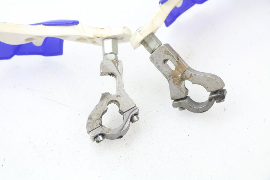photo de HANDGUARDS YAMAHA YZ 80 (1998 - 2001)