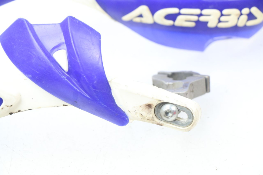 photo de HANDGUARDS YAMAHA YZ 80 (1998 - 2001)