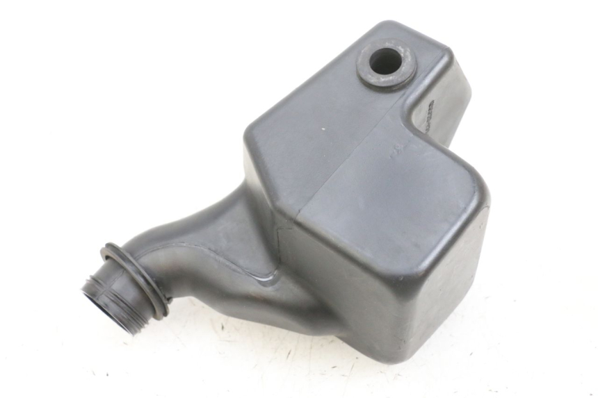 photo de WINDSHIELD WASHER RESERVOIR ADIVA AD3 300 (2014 - 2020) - Main view