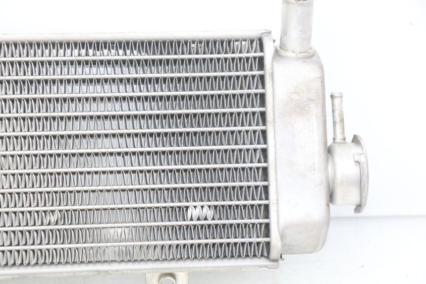 photo de RIGHT COOLANT RADIATOR HONDA CRF CR-F 450 (2005 - 2008)