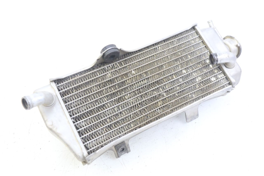 photo de RIGHT RADIATOR HONDA CRF CR-F 450 (2009 - 2012)