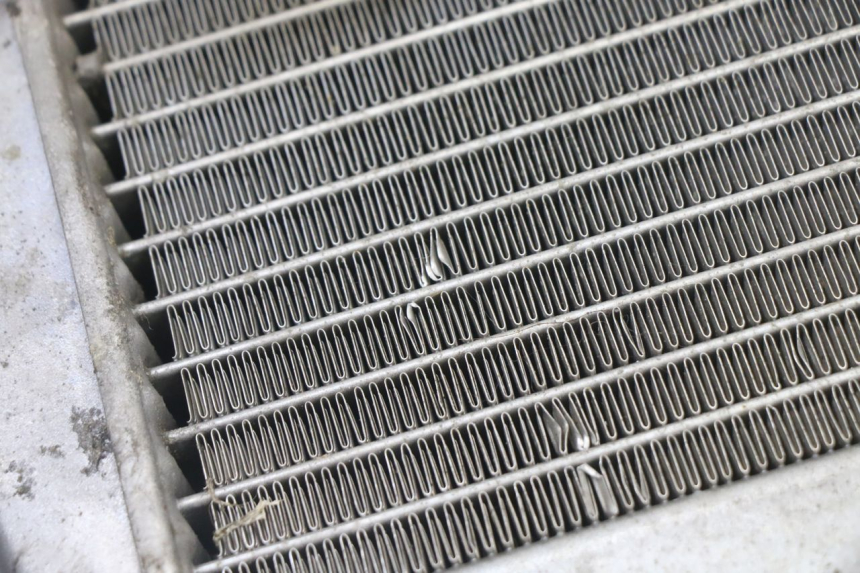 photo de RIGHT COOLANT RADIATOR PIAGGIO VESPA GRANTURISMO 125 (2003 - 2007)