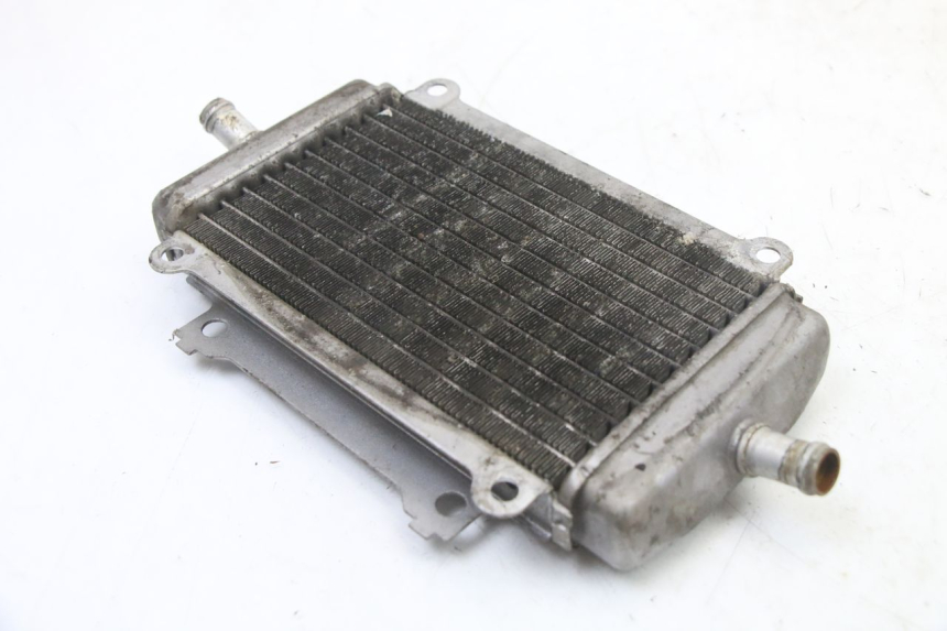 photo de RIGHT COOLANT RADIATOR PIAGGIO VESPA GRANTURISMO 125 (2003 - 2007)