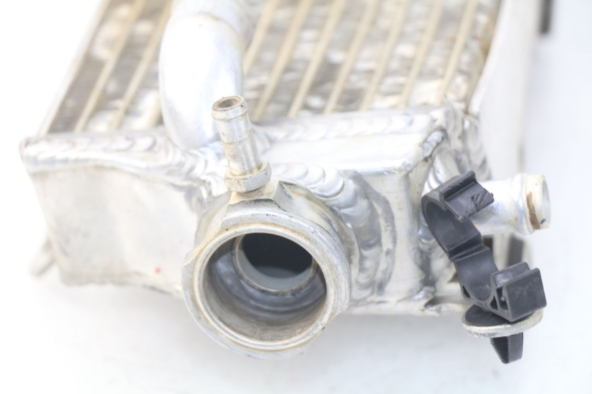 photo de RIGHT COOLANT RADIATOR YAMAHA YZ-F YZF 250 (2014 - 2018)