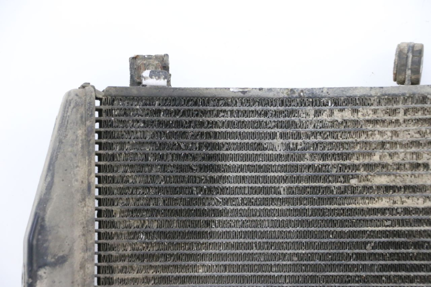 photo de RADIATOR YAMAHA FJR ABS 1300 (2006 - 2012) - High-resolution close-up