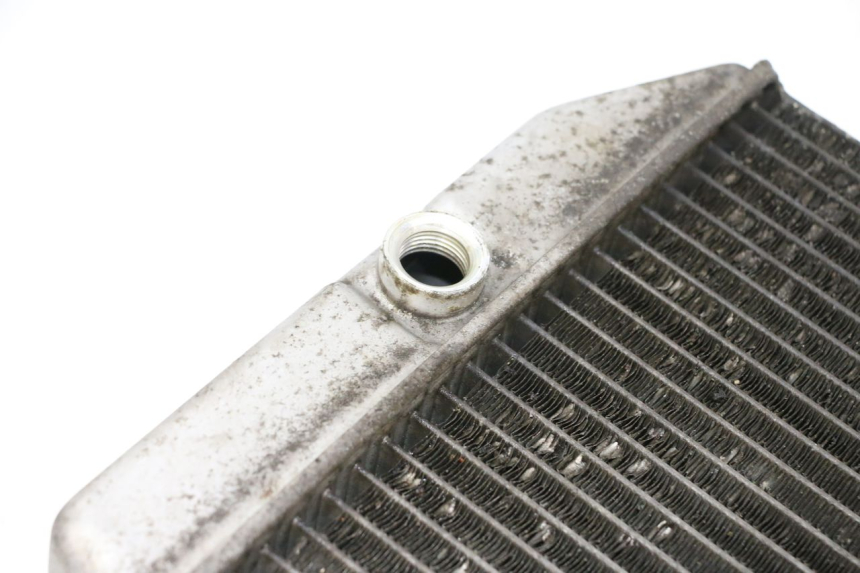 photo de COOLANT RADIATOR SUZUKI GSXR GSX-R 1000 (2003 - 2004) - Zoom on usage condition