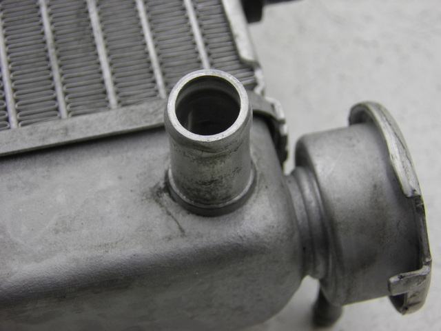 photo de RADIATOR HONDA FES S-WING SWING ABS 125 (2007 - 2015)