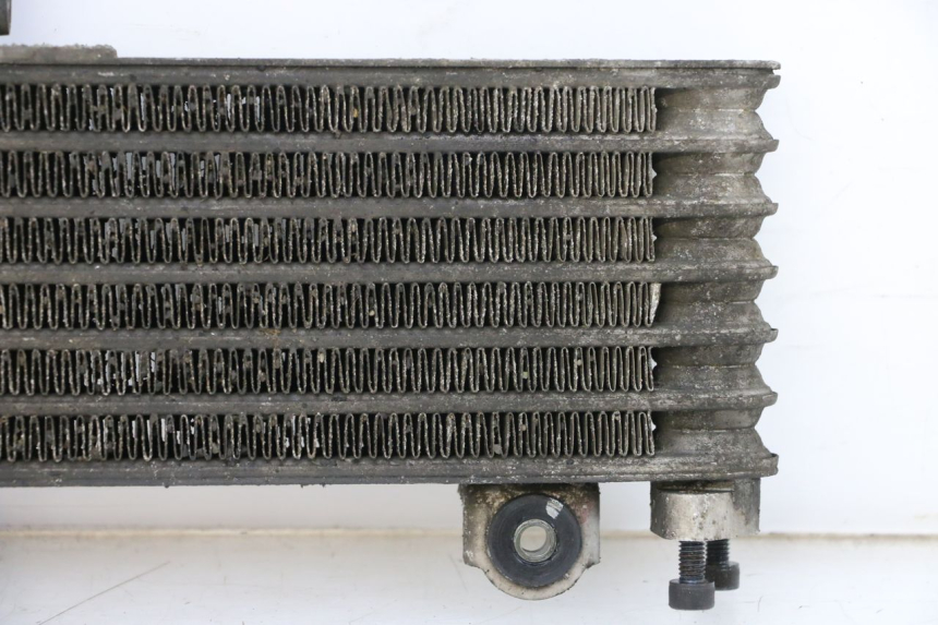 photo de OIL RADIATOR SUZUKI GSXR GSX-R 1000 (2003 - 2004) - Distinctive features