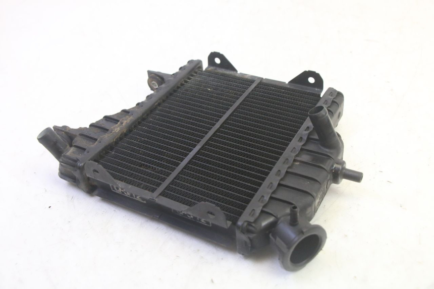 photo de COOLANT RADIATOR YAMAHA TZR 50 (2008 - 2016) - Technical close-up