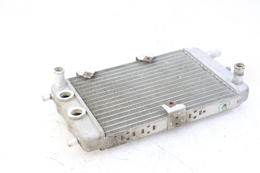 photo de RADIATOR YAMAHA YP MAJESTY 125 (2002 - 2006)