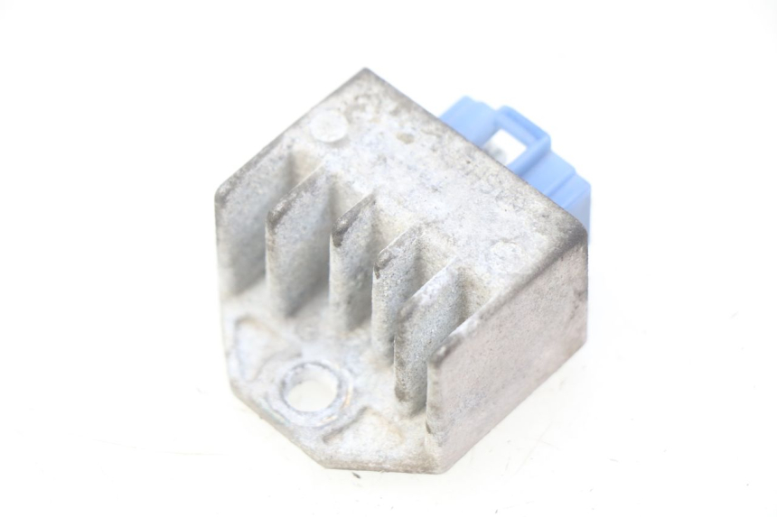 photo de REGULATOR MBK BOOSTER SPIRIT NAKED 50 (2004 - 2017)