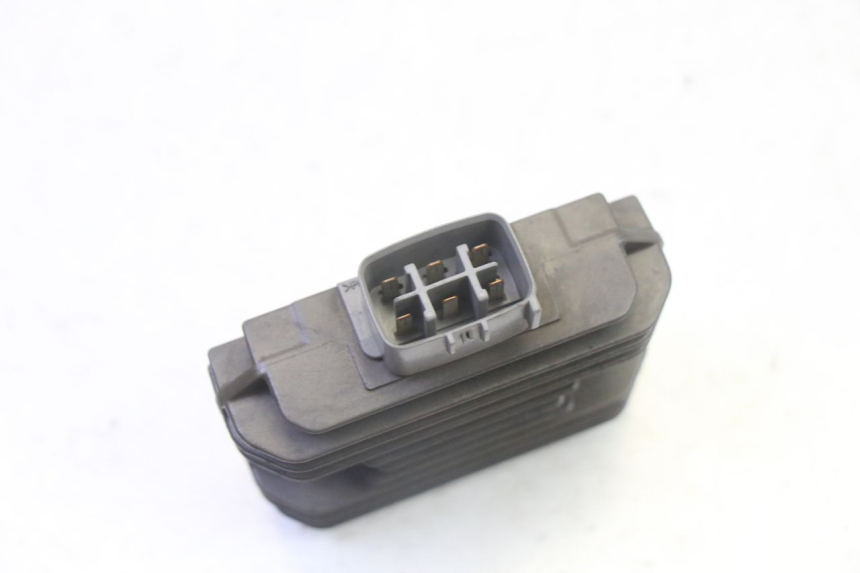photo de CHARGING REGULATOR SUZUKI BURGMAN 125 (2007 - 2014)