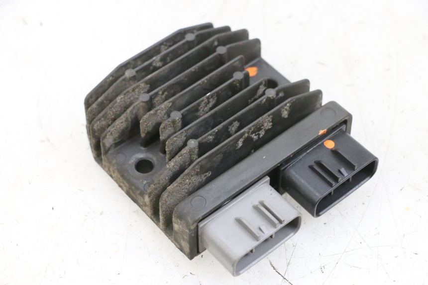 photo de REGULATOR SUZUKI BURGMAN 650 (2013 - 2020)