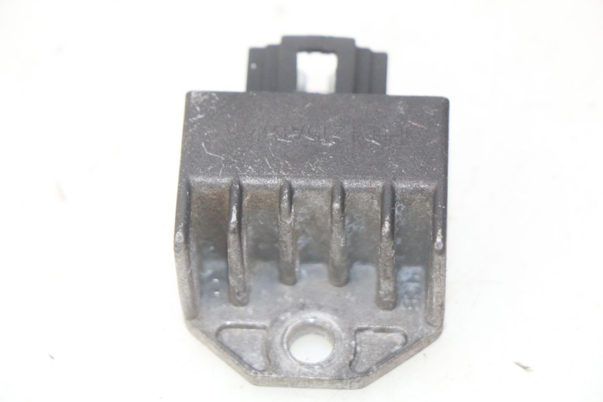 photo de CHARGING REGULATOR YAMAHA BW'S 50 (1999 - 2003)