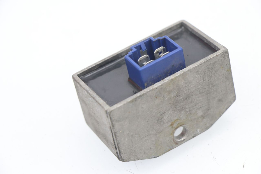 photo de REGULATOR HONDA CBF 125 (2009 - 2015)