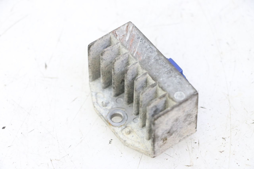 photo de REGULATOR HONDA CBF 125 (2009 - 2015)