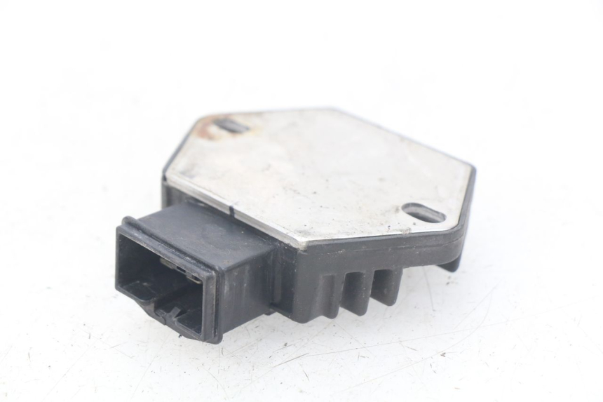 photo de REGULATOR HONDA CBR R 125 (2003 - 2006)