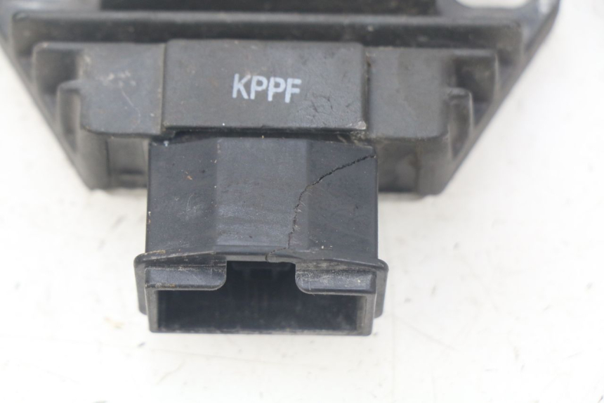 photo de REGULATOR HONDA CBR R 125 (2003 - 2006)