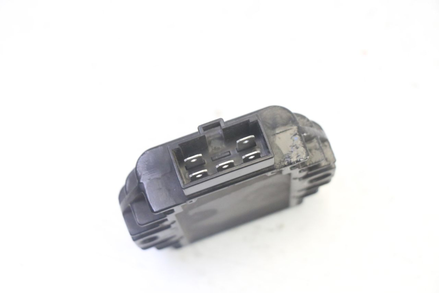 photo de CHARGING REGULATOR YAMAHA CYGNUS X INJECTION 125 (2007 - 2013)