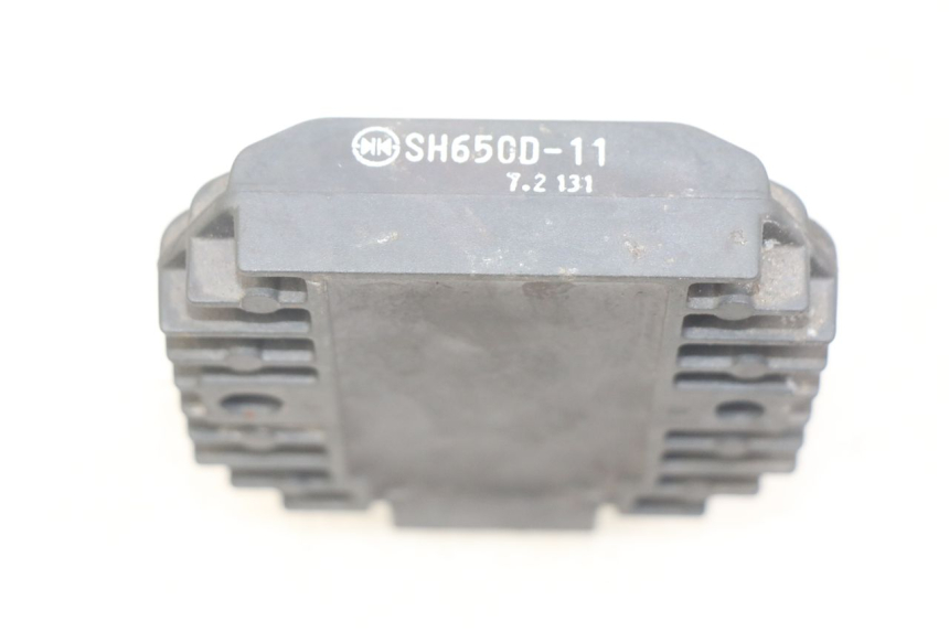 photo de REGULATOR PEUGEOT ELYSEO 125 (1999 - 2004)