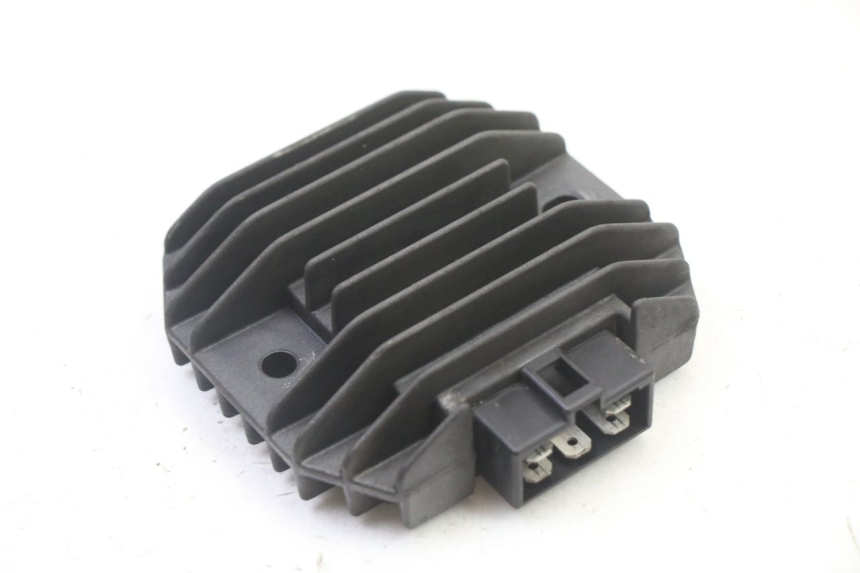 photo de REGULATOR PEUGEOT ELYSEO 125 (1999 - 2004)