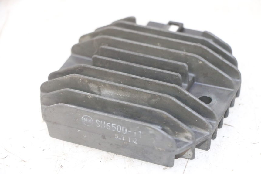 photo de REGULATOR PEUGEOT ELYSTAR 125 (2002 - 2007)