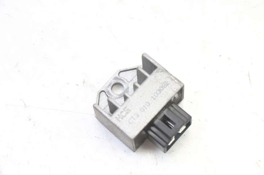 photo de REGULATOR SYM FIDDLE 2 S 125 (2012 - 2014)
