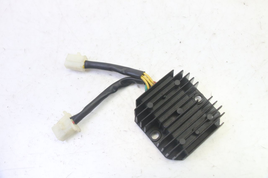 photo de CHARGING REGULATOR SYM FIDDLE 3 III 125 (2014 - 2020) - Main view