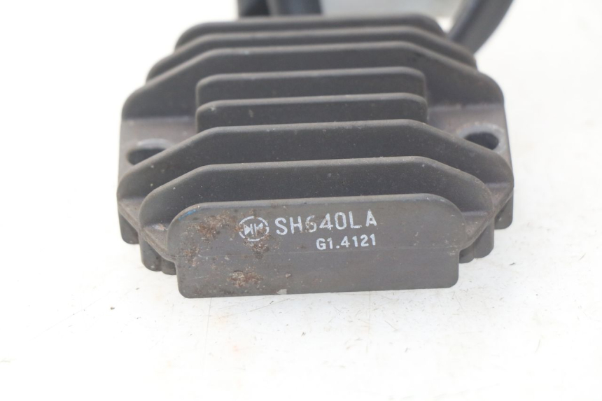 photo de REGULATOR PIAGGIO FLY IE 125 (2012 - 2017)