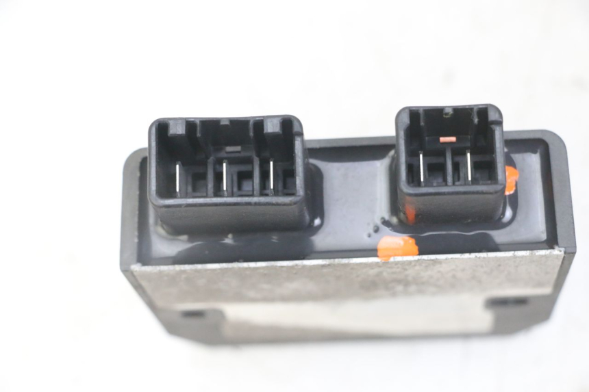 photo de REGULATOR HONDA FORZA ABS 300 (2013 - 2019)