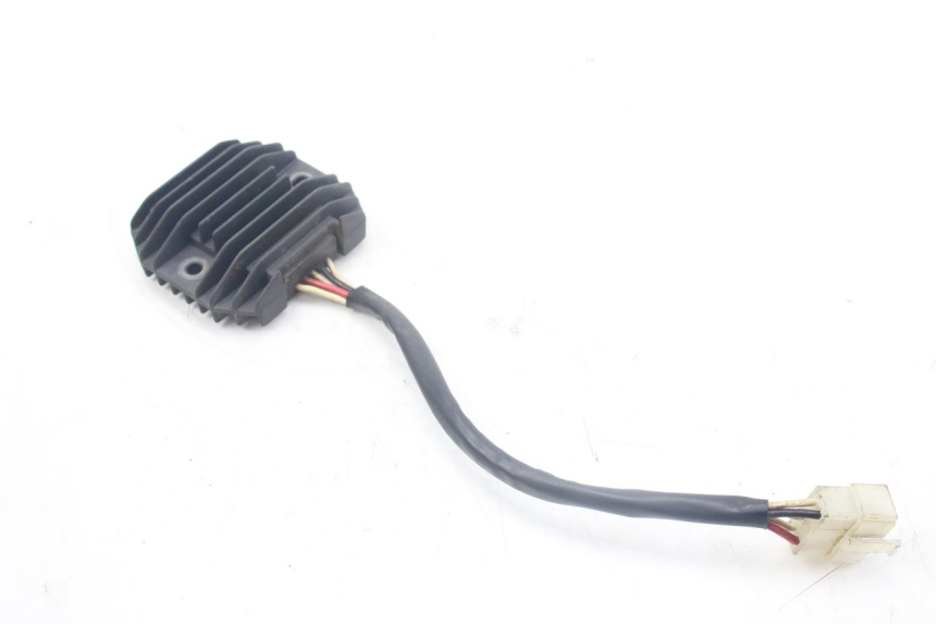 photo de CHARGING REGULATOR YAMAHA FZS FAZER 600 (1998 - 2001)