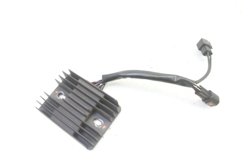 photo de REGULATOR SUZUKI GSR 750 (2011 - 2017)