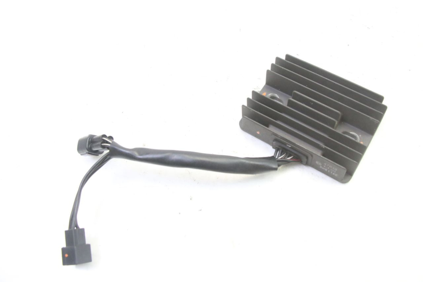 photo de REGULATOR SUZUKI GSR 750 (2011 - 2017)