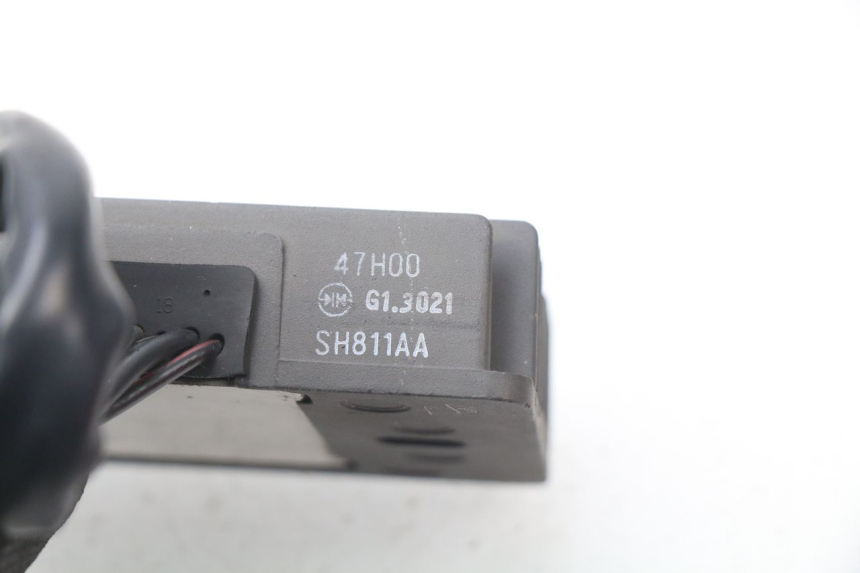 photo de REGULATOR SUZUKI GSX-R GSXR 750 (2011 - 2016)