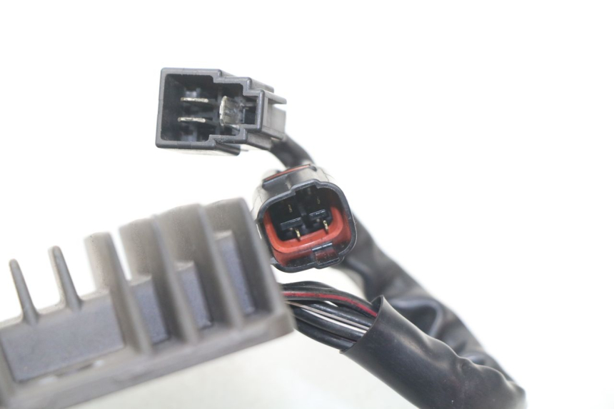 photo de REGULATOR SUZUKI GSX-R GSXR 750 (2011 - 2016)