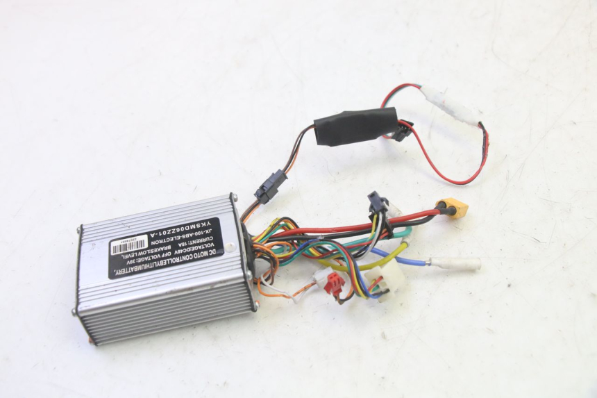 photo de REGULATOR HITWAY H5 1